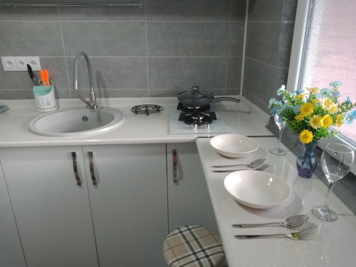 טביליסי Kacharava Apartments מראה חיצוני תמונה