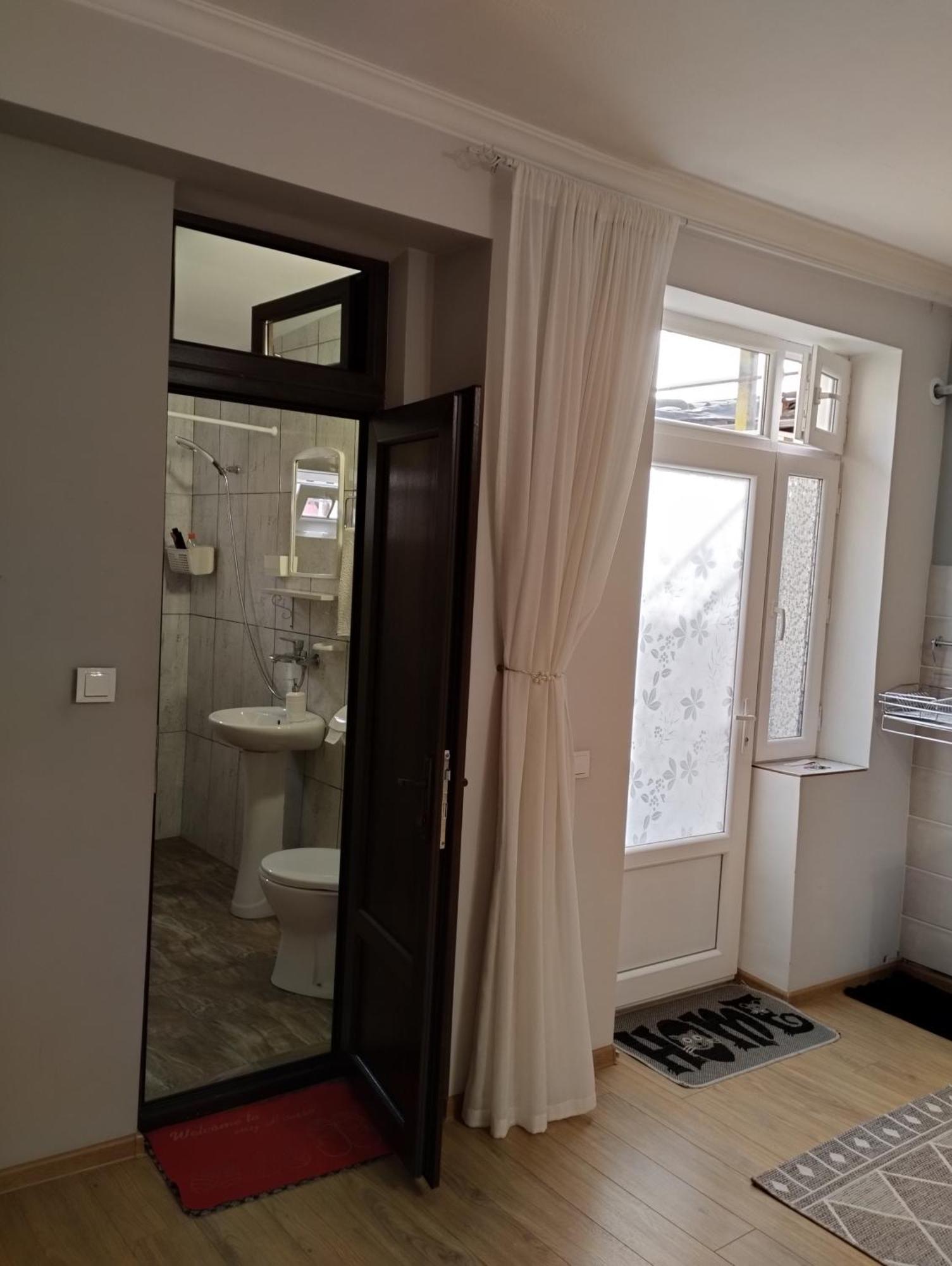 טביליסי Kacharava Apartments מראה חיצוני תמונה